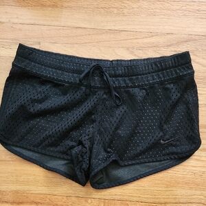 Nike Women's Black Athletic Shorts Size Small